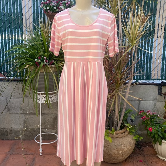 LOVE 2Mi Dresses & Skirts - LOVE 2Mi Dress Size XL